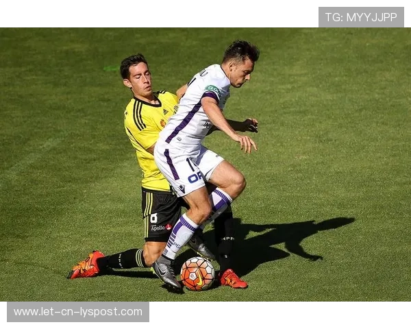 布伦特福德反击直插身后空间